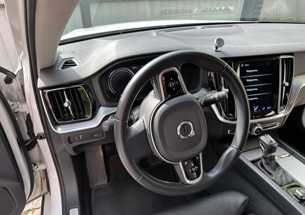 Volvo S60 cena 124000 przebieg: 103000, rok produkcji 2019 z Warszawa małe 92
